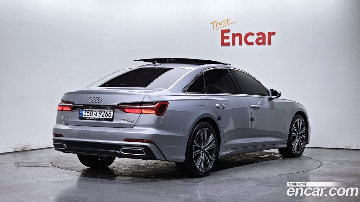 Audi A6 45 TFSI Quattro Premium, 2023