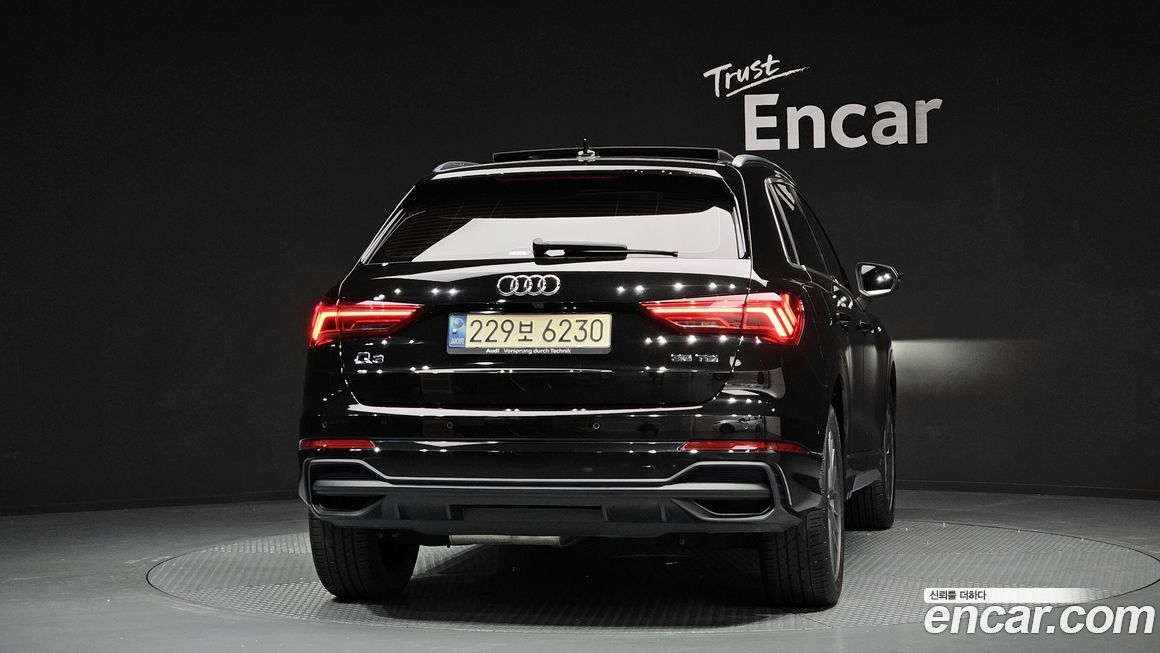 Audi Q3 35 TDI Premium, 2023