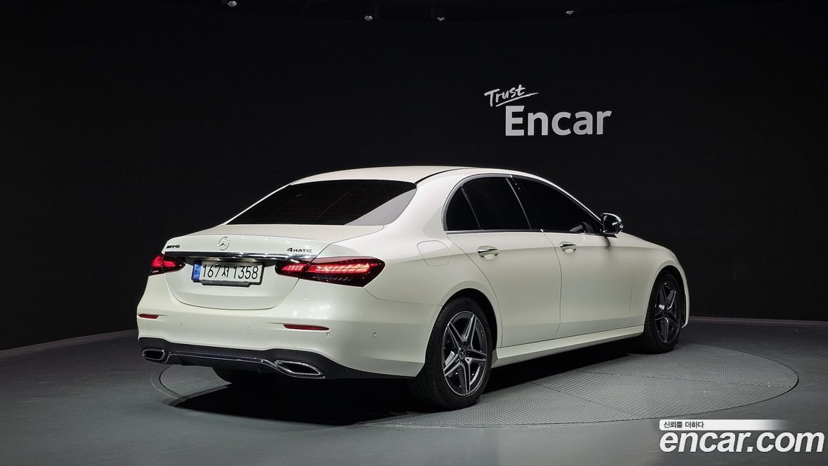 Mercedes-Benz E-Class E250 AMG Line, 2023