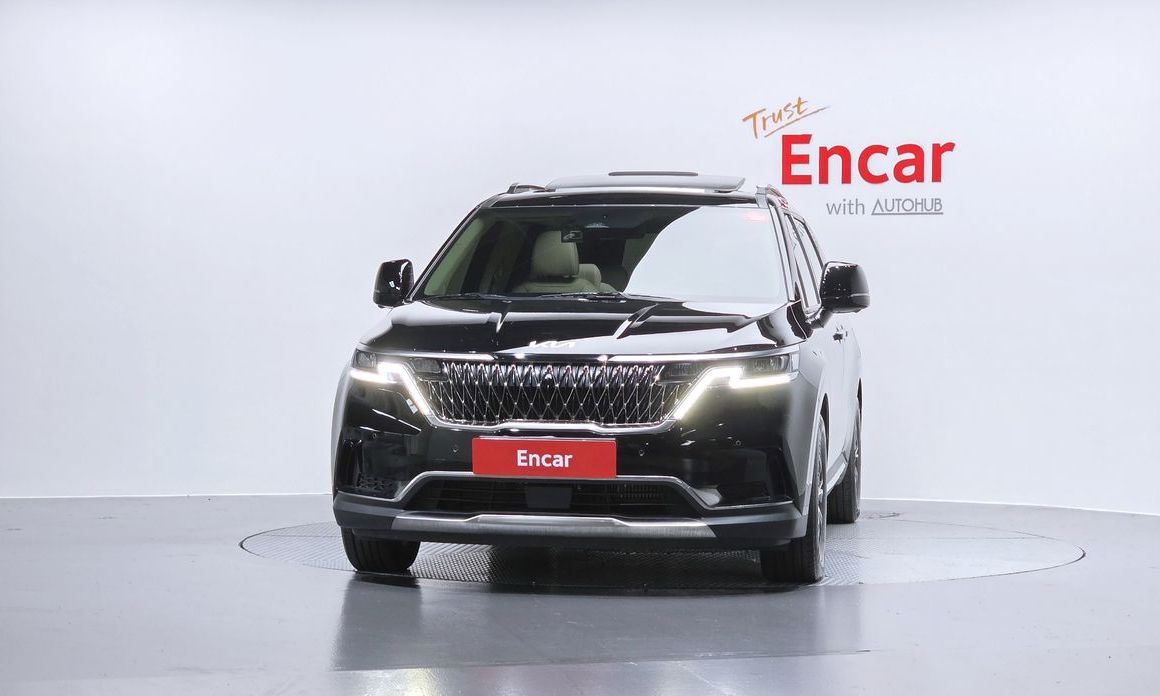 Kia Carnival 11-Seater Signature, 2023
