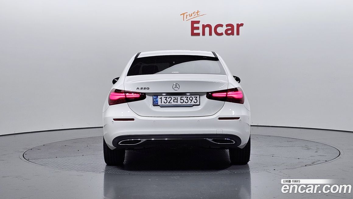 Mercedes-Benz A-Class A220 Sedan, 2024