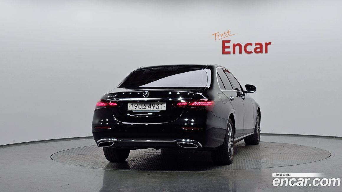 Mercedes-Benz E-Class E250 Avantgarde, 2023