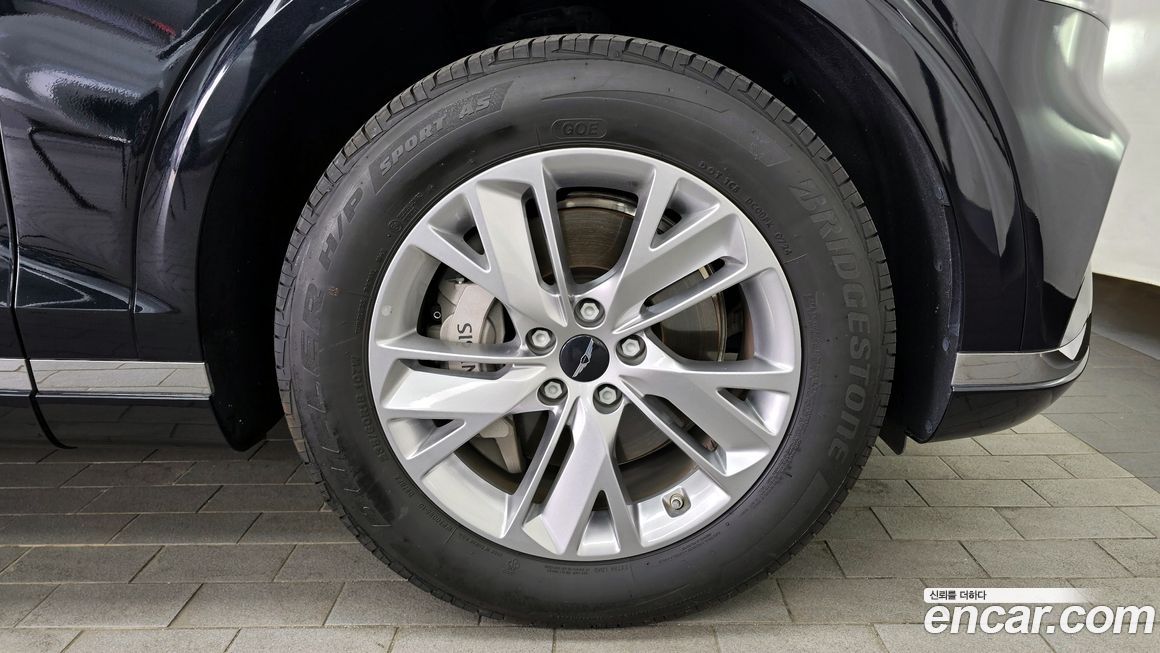 Genesis GV70 2.5T Gasoline 2WD, 2025