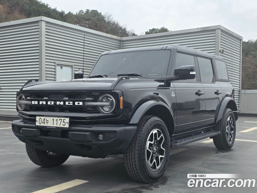 Ford Bronco 2.3 Outer Banks, 2024