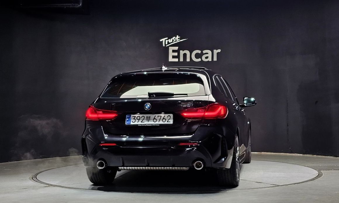 BMW 1-Series 120i M Sports, 2024