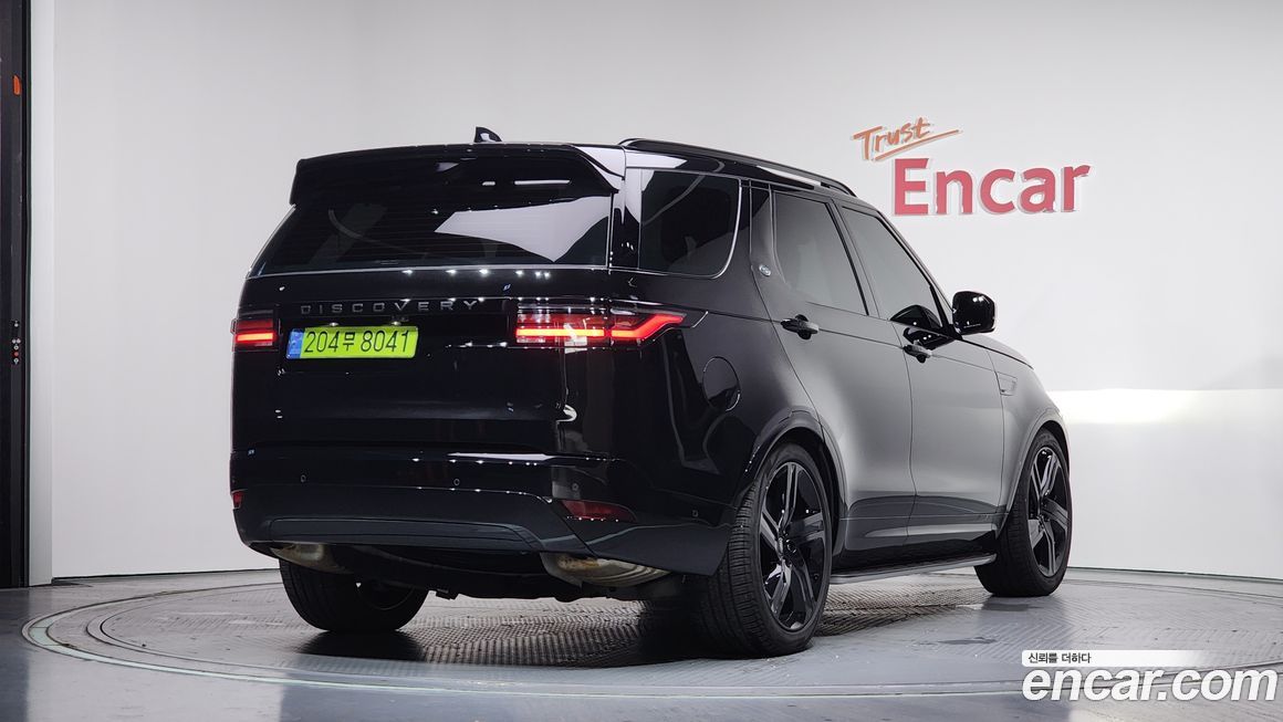 Land Rover Discovery P360 Dynamic HSE, 2024