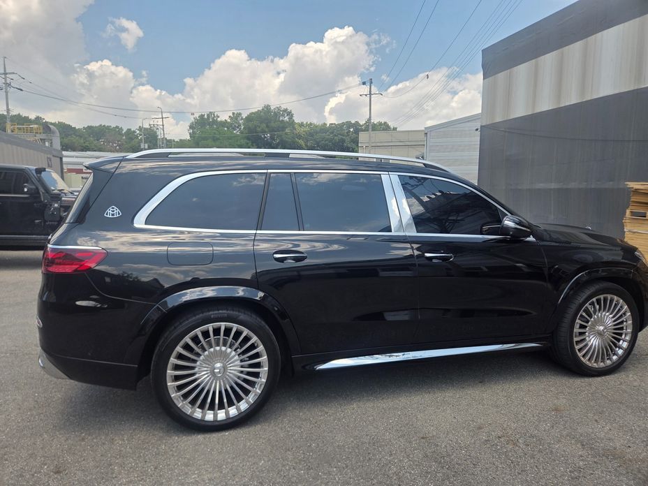 Mercedes-Benz GLS-Class Maybach GLS600 4MATIC, 2026