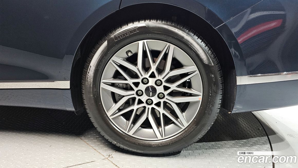 Genesis G80 Gasoline 2.5 Turbo AWD, 2025