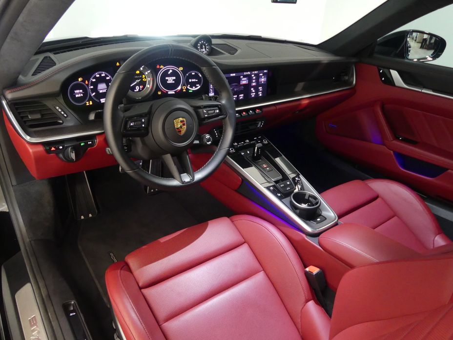 Porsche 911 Turbo S, 2021