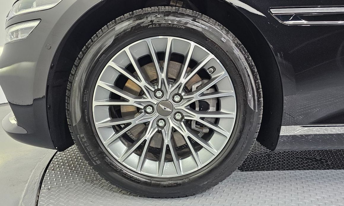 Genesis G80 Gasoline 2.5 Turbo AWD, 2024