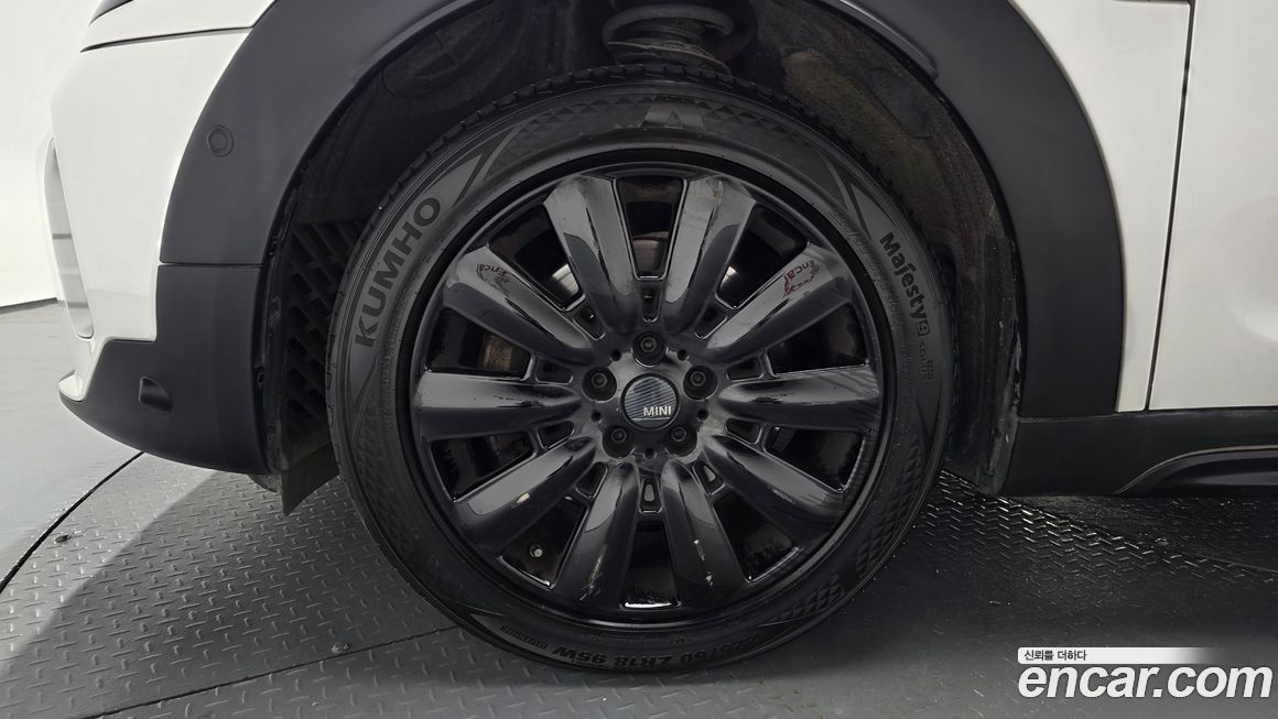 Mini Countryman ALL4 Highland Edition, 2024