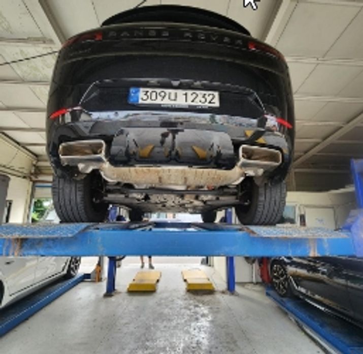 Land Rover Range Rover Sport P360 SE DYNAMIC, 2024