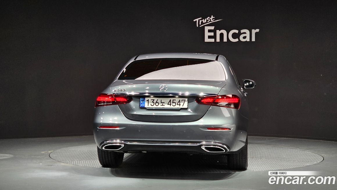 Mercedes-Benz E-Class E250 Avantgarde, 2022