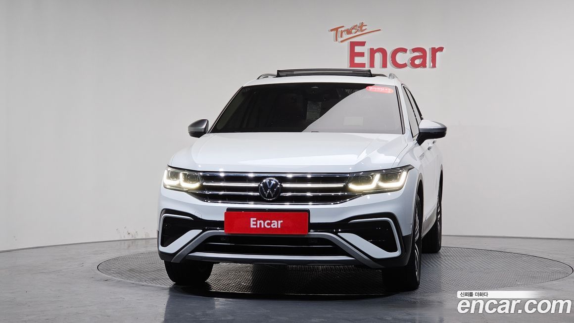 Volkswagen Tiguan 2.0 TSI Prestige, 2023