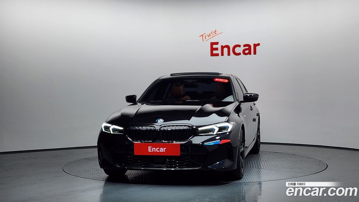 BMW 3-Series 320i M Sport, 2024