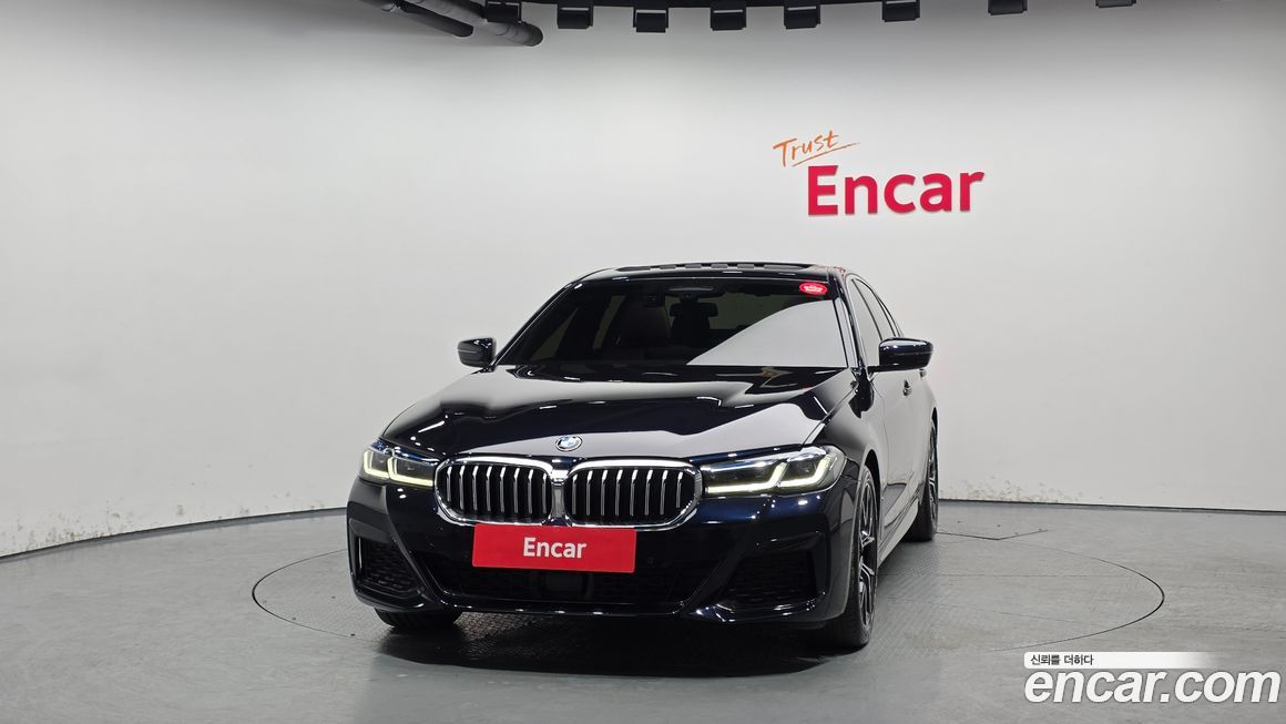 BMW 5-Series 530i M Sport Package, 2023