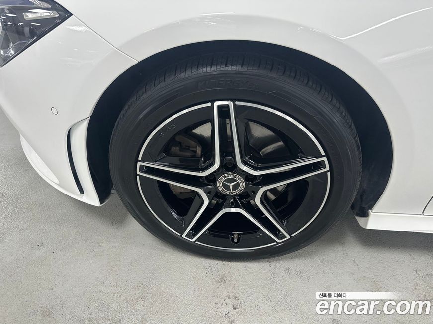 Mercedes-Benz CLA-Class CLA250 4MATIC, 2023