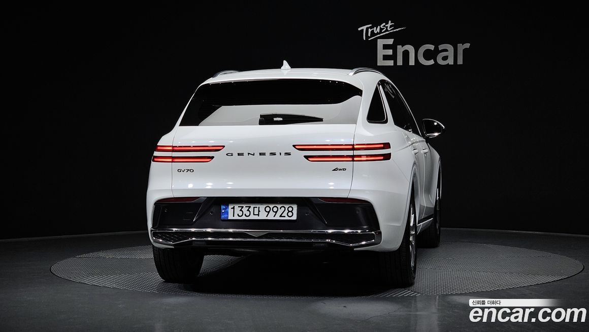 Genesis GV70 2.5T Gasoline AWD, 2025
