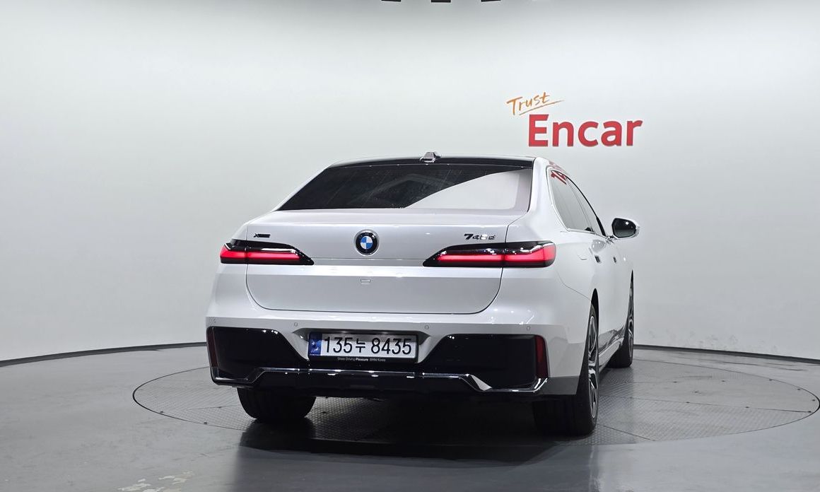 BMW 7-Series 740d xDrive M Sport, 2024