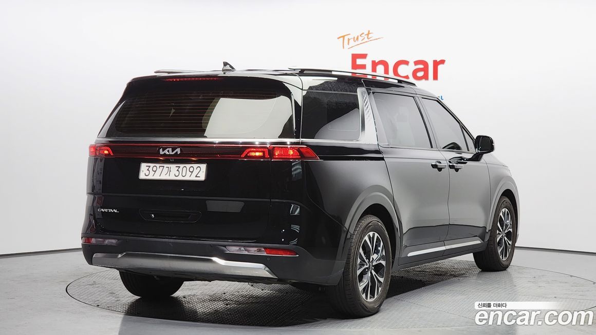 Kia Carnival 9-Seater Noblesse, 2023