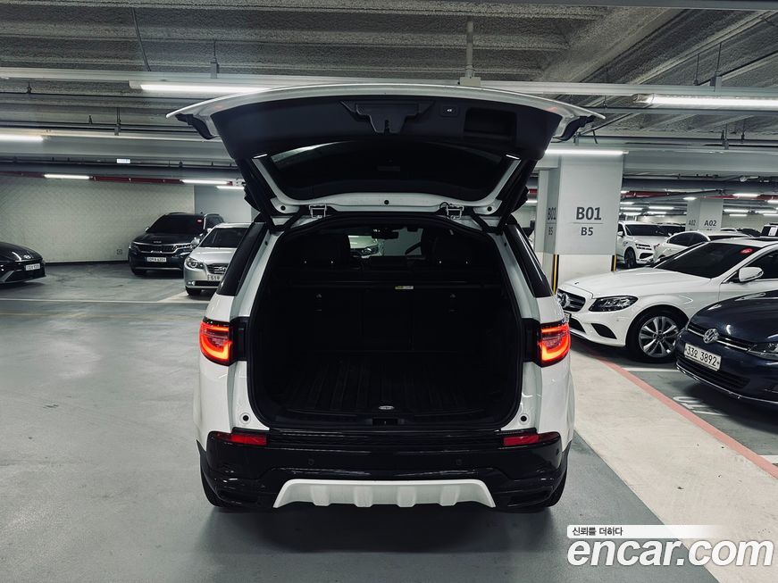 Land Rover Discovery Sport P250 Dynamic SE, 2025