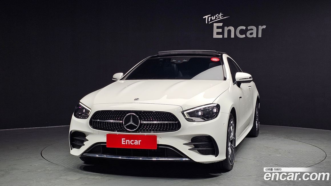 Mercedes-Benz E-Class E300d 4MATIC Coupe, 2022