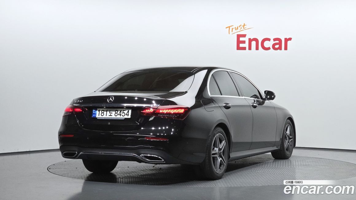 Mercedes-Benz E-Class E250 AMG Line, 2023