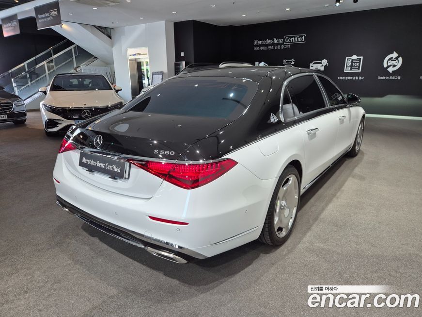 Mercedes-Benz S-Class Maybach S580 4MATIC, 2025