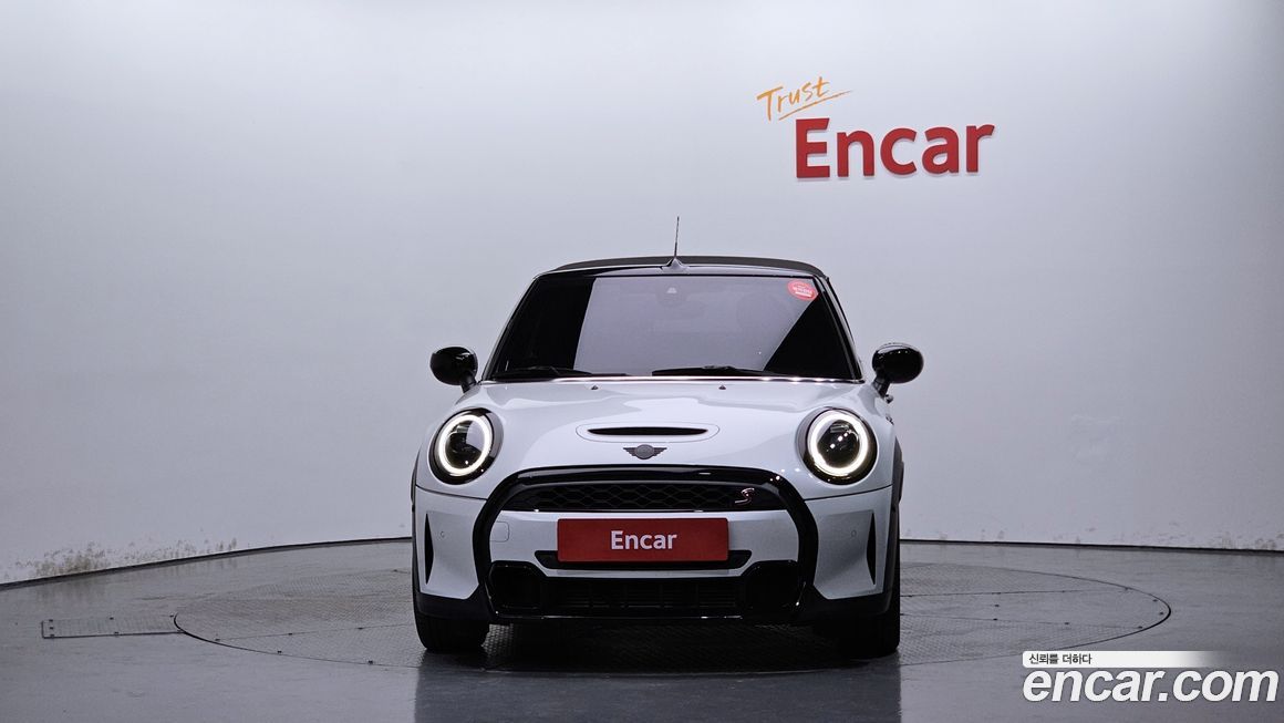 Mini Cooper Convertible Classic, 2024