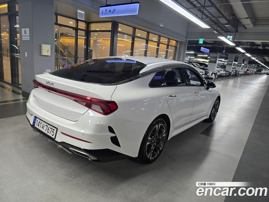 Kia K5 2.0, 2023