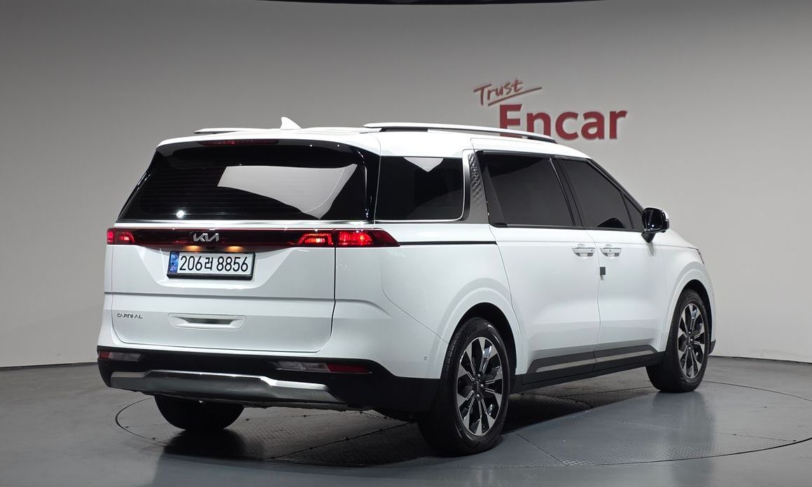 Kia Carnival 7-Seater Noblesse, 2023