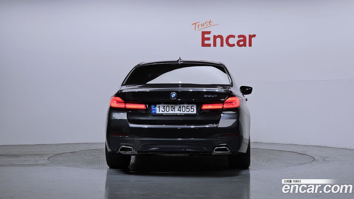 BMW 5-Series 520i M Sport, 2023