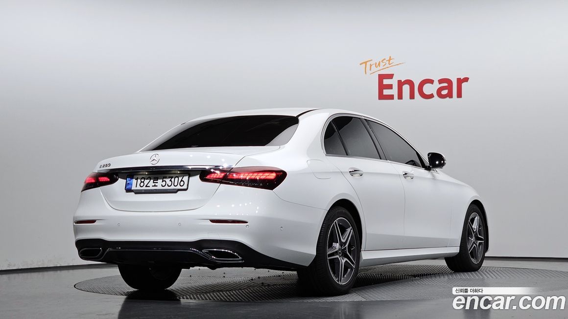 Mercedes-Benz E-Class E250 AMG Line, 2023