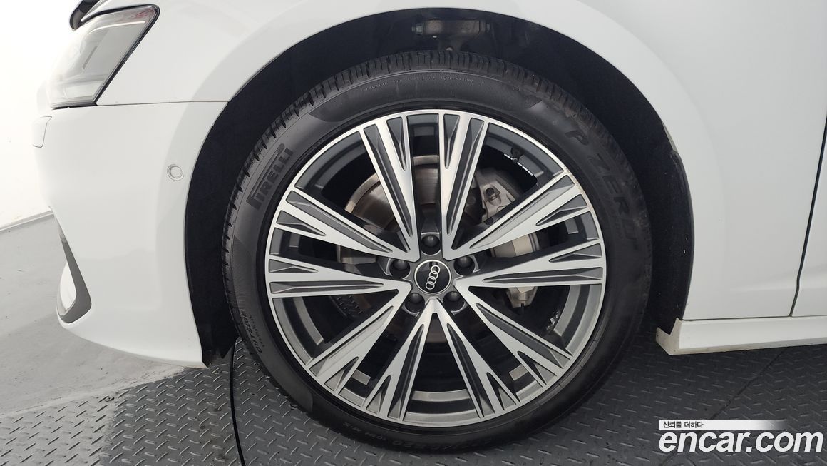 Audi A6 45 TFSI Quattro Premium, 2023