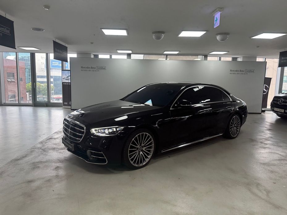 Mercedes-Benz S-Class S500 4MATIC, 2024