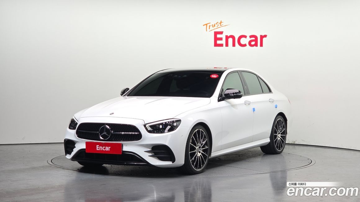 Mercedes-Benz E-Class E350 4MATIC AMG Line, 2023