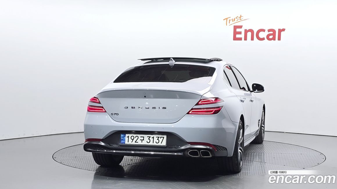 Genesis G70 Gasoline 2.0T 2WD, 2021