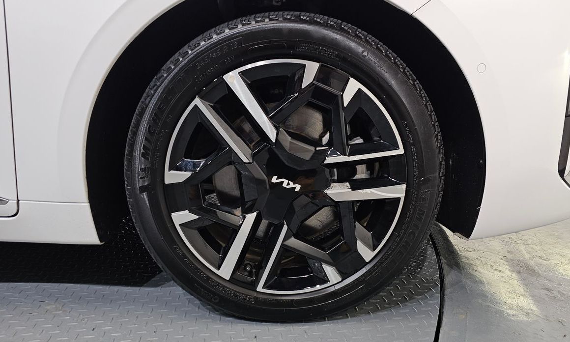 Kia K8 2.5 Gasoline 2WD, 2025