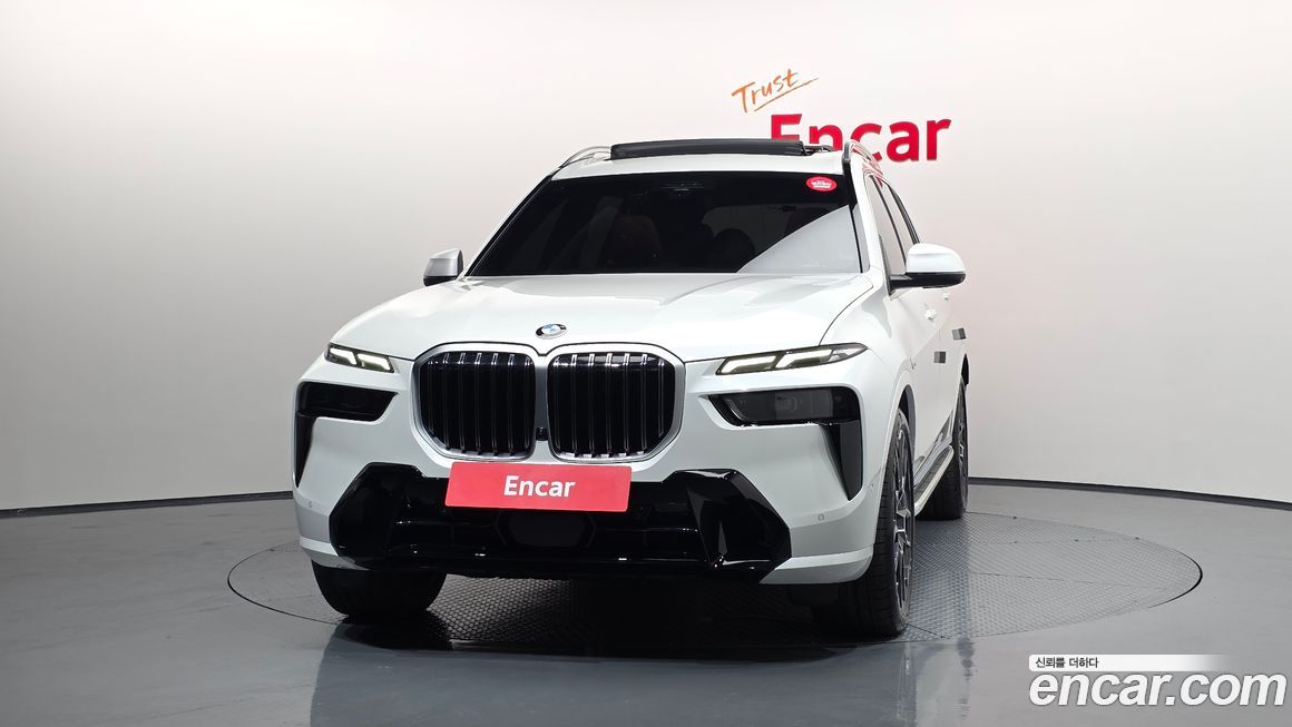 BMW X7 xDrive 40i M Sport 6STR, 2025