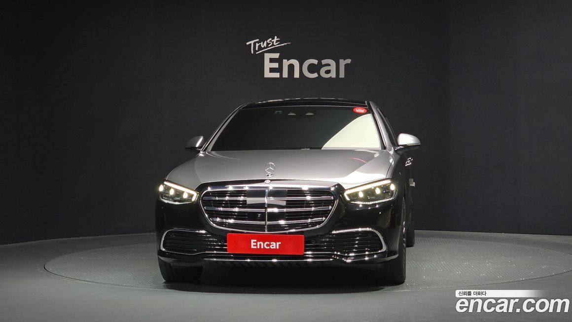 Mercedes-Benz S-Class S350 d 4MATIC, 2025