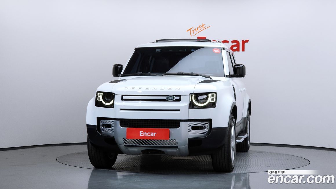 Land Rover Defender 110 D300 HSE, 2023