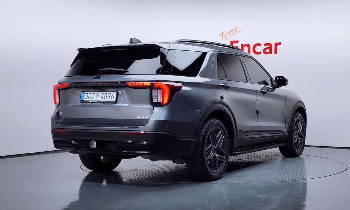 Ford Explorer 2.3 ST-Line 4WD, 2025