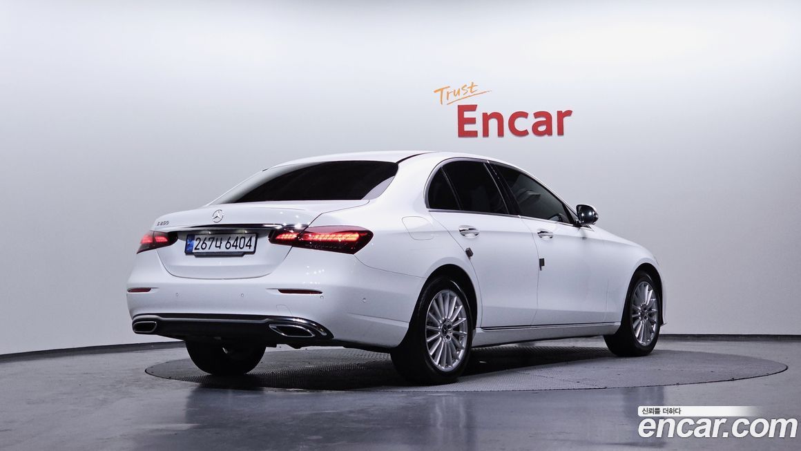 Mercedes-Benz E-Class E250 Exclusive, 2022