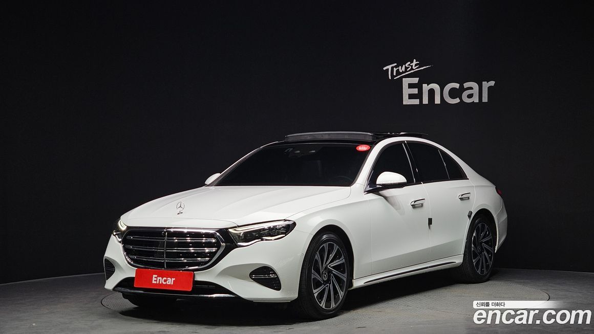 Mercedes-Benz E-Class E300 4MATIC Exclusive, 2024