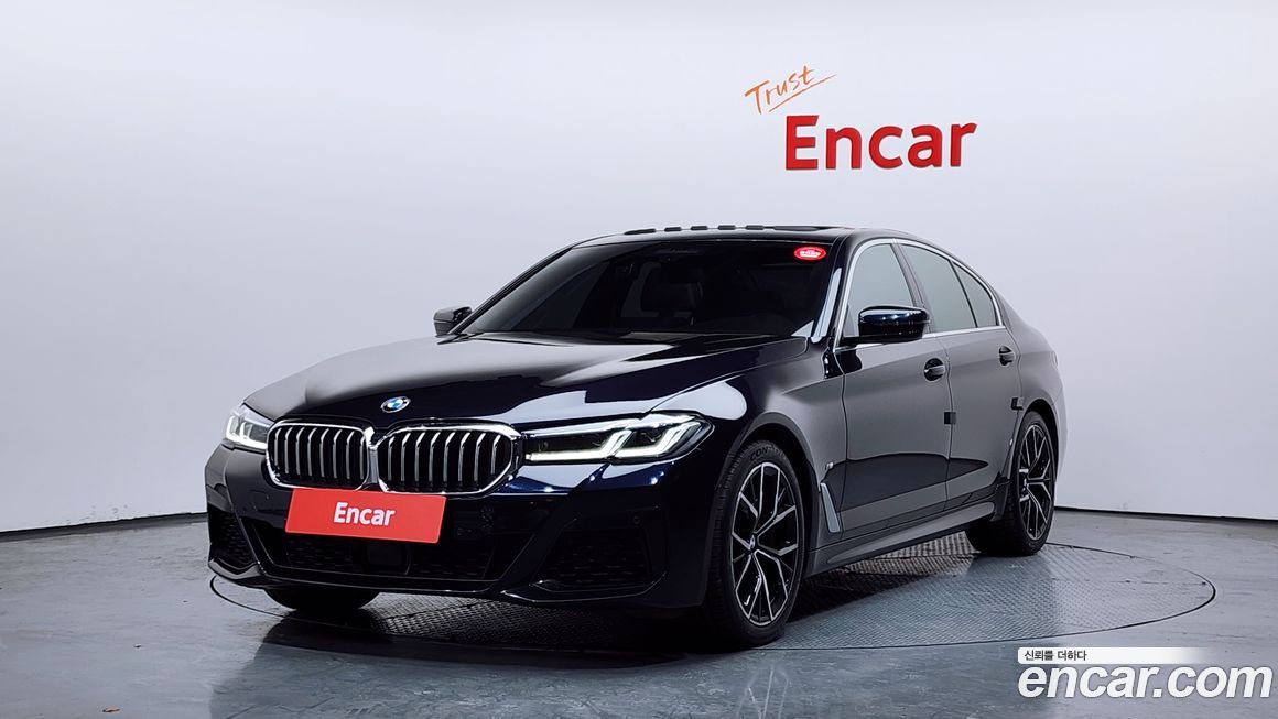 BMW 5-Series 530i xDrive M Sport Package, 2023