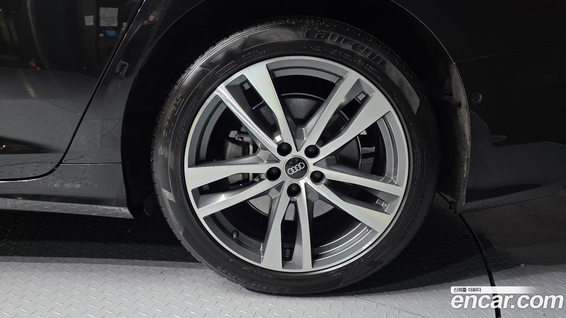 Audi A6 45 TFSI Premium, 2022