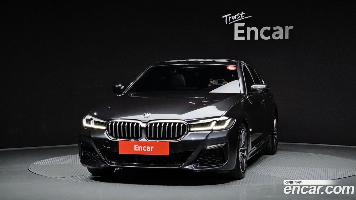 BMW 5-Series 520i M Sport, 2023