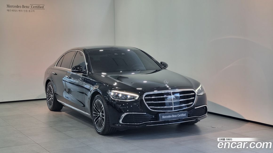 Mercedes-Benz S-Class S350 d 4MATIC, 2025