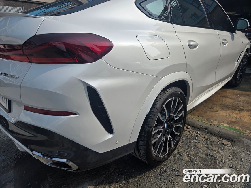 BMW X6 xDrive30d M Sport, 2025