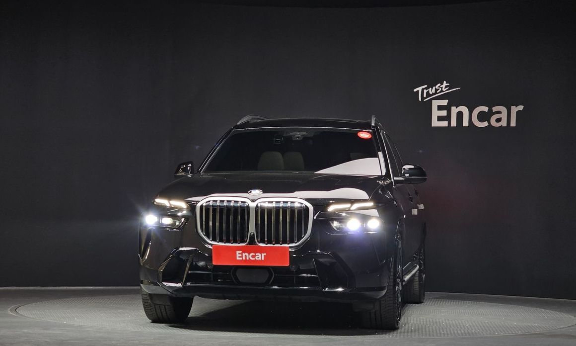 BMW X7 xDrive 40i M Sport 6STR, 2024